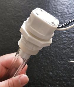 Lampara germicida UV C con funda semisumergible a prueba de agua Filtro UV-C para piscinas